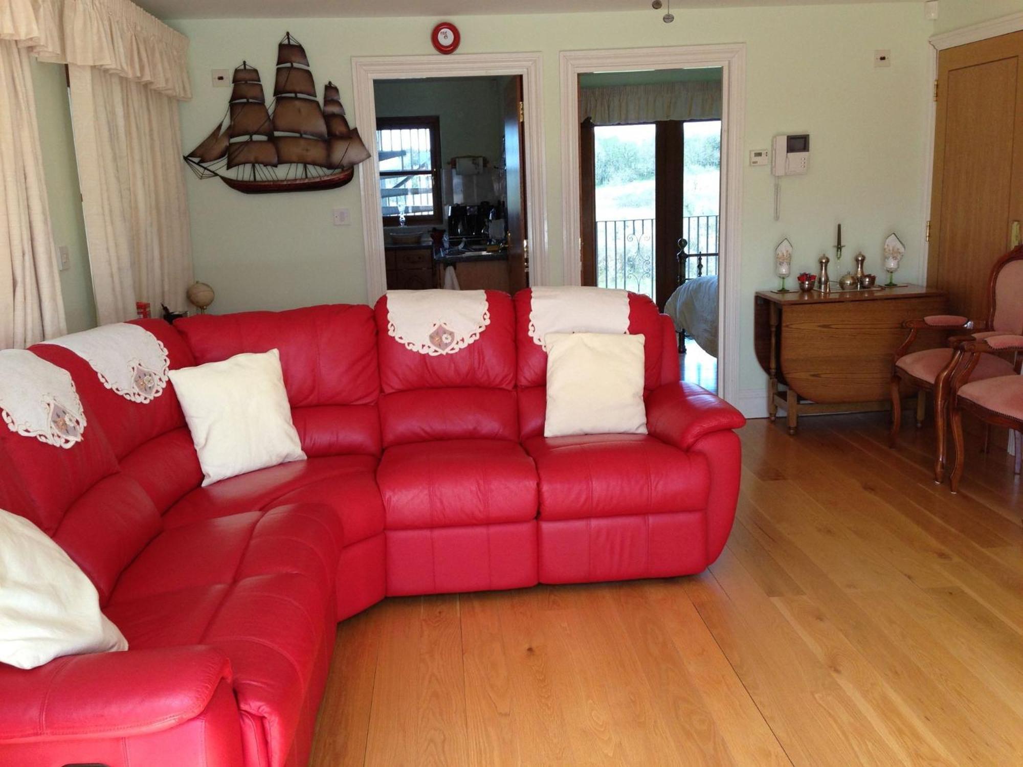 Room In Apartment - Bluebell Apartment Suite With Separate Lounge Area Τρούρο Εξωτερικό φωτογραφία
